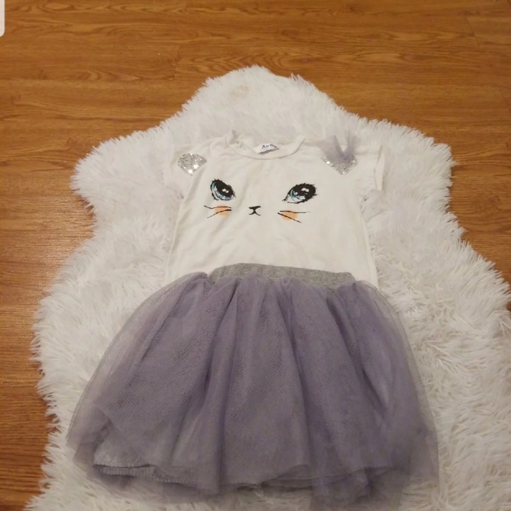 2T Adorable Bunny Outfit